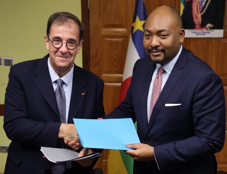 © Ndeke Luka © Ndeke Luka