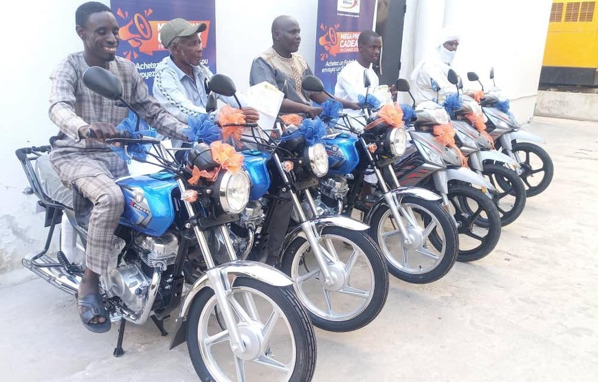 Tchad : Six chanceux gagnent des motos dans la méga promo de fin d'année de Moov Africa Tchad : Six chanceux gagnent des motos dans la méga promo de fin d'année de Moov Africa