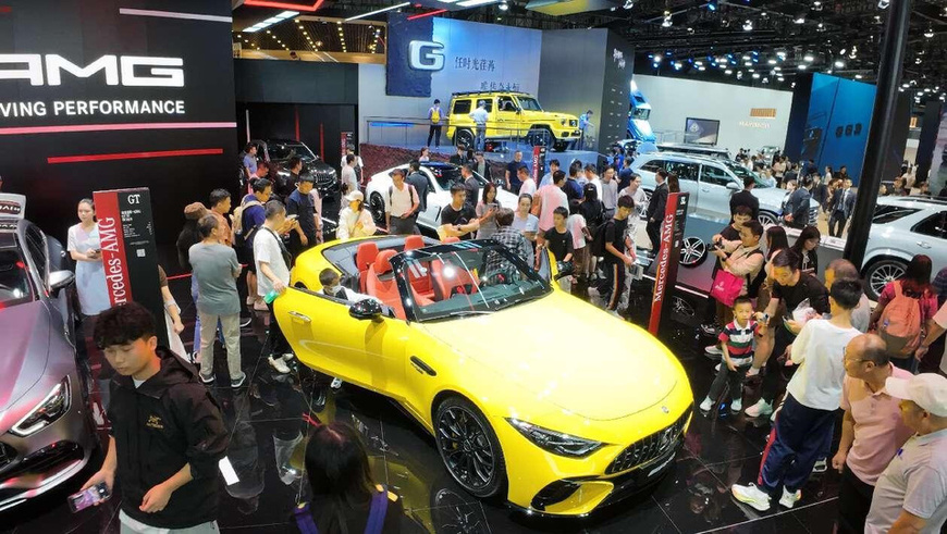 Photo taken on Nov. 17, 2024 shows the 22nd Guangzhou International Automobile Exhibition, in Guangzhou, south China's Guangdong province. (Photo by Ai Shimin/People's Daily Online) Photo taken on Nov. 17, 2024 shows the 22nd Guangzhou International Automobile Exhibition, in Guangzhou, south China's Guangdong province. (Photo by Ai Shimin/People's Daily Online)