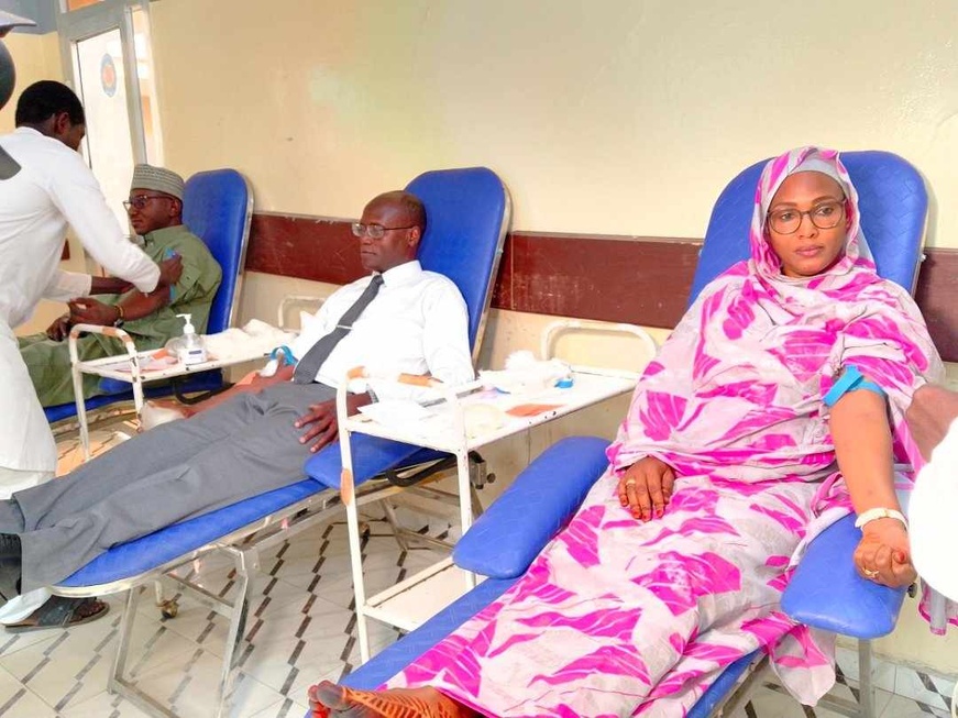 Tchad : le SG du ministère de la Santé publique lance la campagne de don de sang Tchad : le SG du ministère de la Santé publique lance la campagne de don de sang