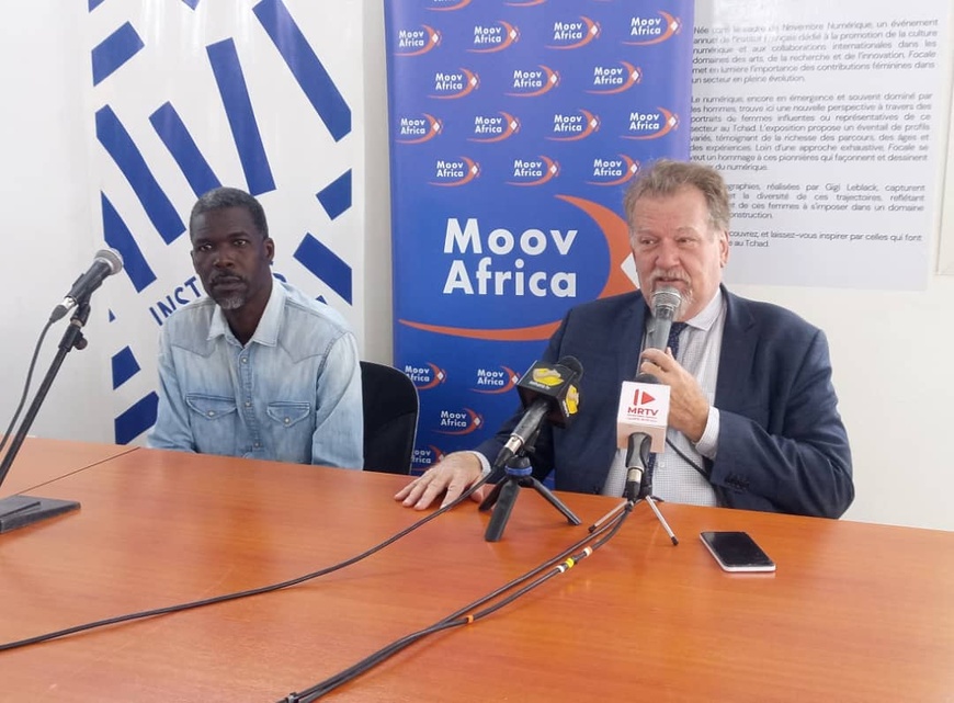 "Indicible" : l'artiste peintre tchadien Tallafe expose ses œuvres, en partenariat avec Moov Africa "Indicible" : l'artiste peintre tchadien Tallafe expose ses œuvres, en partenariat avec Moov Africa