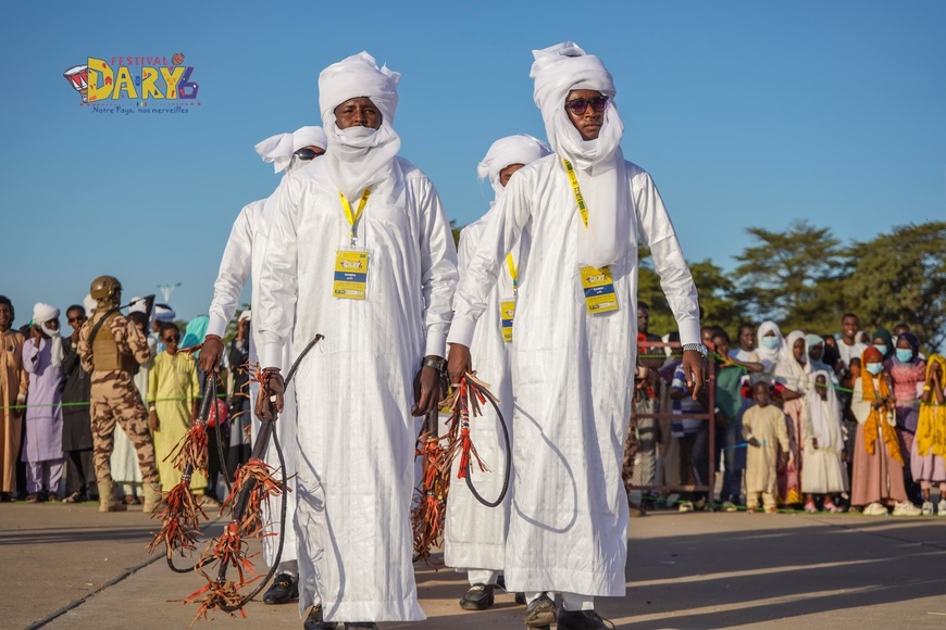 Festival Dary - Le dromadaire : un symbole fort des cultures de l'Ennedi Ouest et du Kanem Festival Dary - Le dromadaire : un symbole fort des cultures de l'Ennedi Ouest et du Kanem