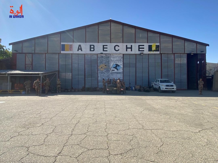 En images : Au Tchad, les forces françaises s'apprêtent à rétrocéder la base militaire d'Abéché En images : Au Tchad, les forces françaises s'apprêtent à rétrocéder la base militaire d'Abéché