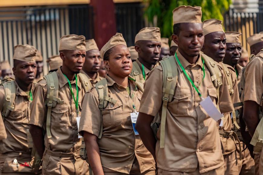 Guinée : 2 000 nouveaux fonctionnaires entament une formation civilo-militaire Guinée : 2 000 nouveaux fonctionnaires entament une formation civilo-militaire