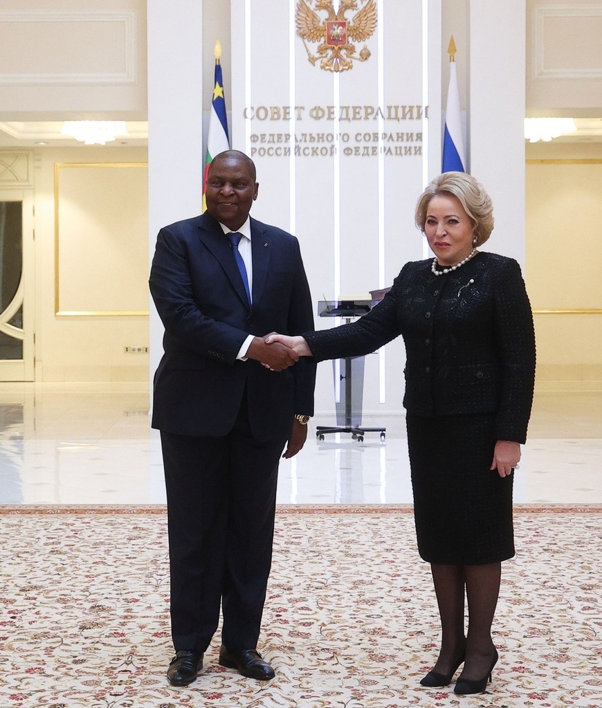 RCA-Russie : le président Touadera rencontre la présidente du Conseil de la Fédération RCA-Russie : le président Touadera rencontre la présidente du Conseil de la Fédération