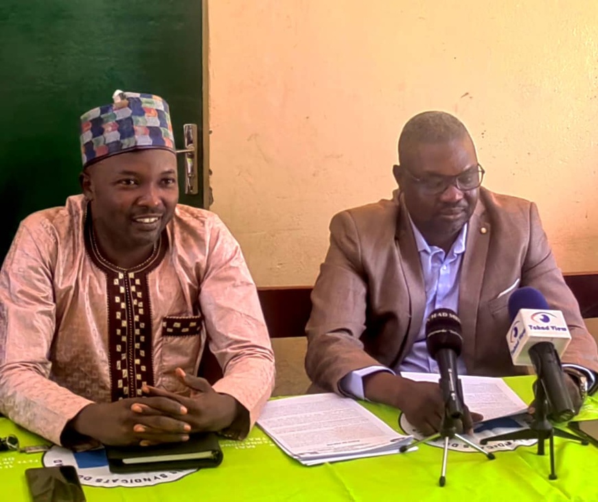 Tchad : PETROSYNAT exhorte les sociétés pétrolières à appliquer la convention collective Tchad : PETROSYNAT exhorte les sociétés pétrolières à appliquer la convention collective