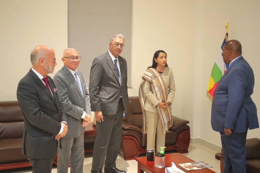 Présidence de l’UA : Madagascar sollicite le soutien de la RCA pour sa candidature Présidence de l’UA : Madagascar sollicite le soutien de la RCA pour sa candidature