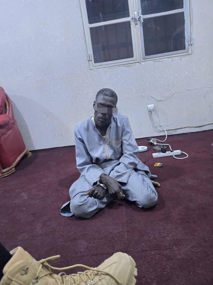 Tchad : arrestation d’un voleur de véhicule à Mongo par la Police nationale Tchad : arrestation d’un voleur de véhicule à Mongo par la Police nationale