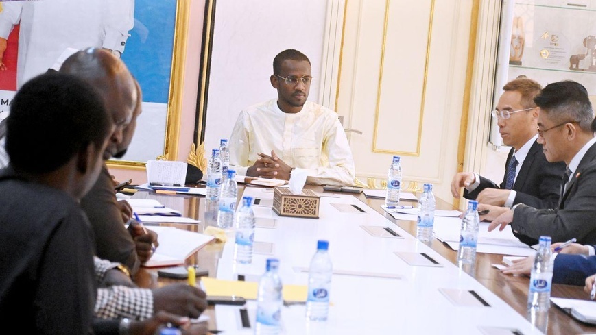 Tchad : réunion CNPC-ONAPE-Immigration sur les réglementations en vigueur en matière de travail Tchad : réunion CNPC-ONAPE-Immigration sur les réglementations en vigueur en matière de travail