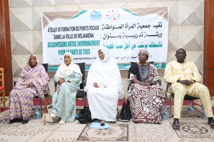 Tchad : "Femme Citoyenne" forme et sensibilise sur l’assainissement de l’environnement Tchad : "Femme Citoyenne" forme et sensibilise sur l’assainissement de l’environnement