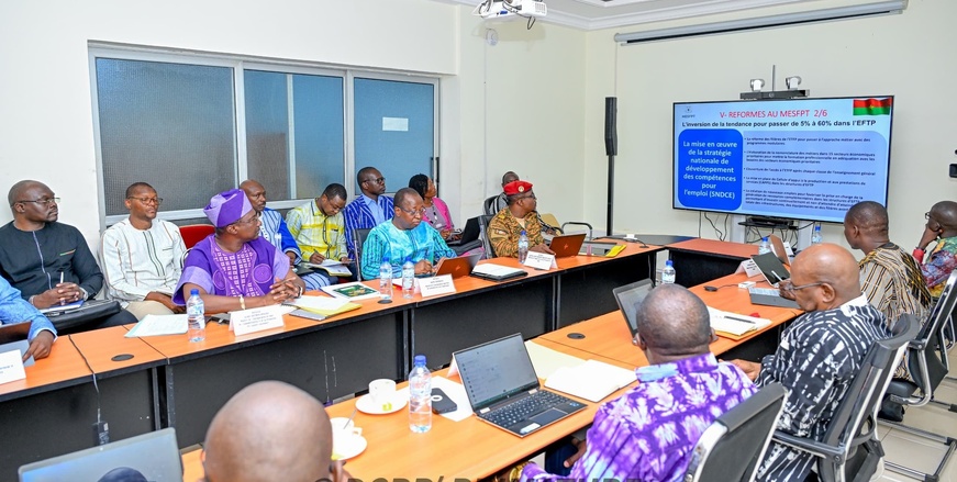 Burkina : le point sur les réformes du système éducatif Burkina : le point sur les réformes du système éducatif