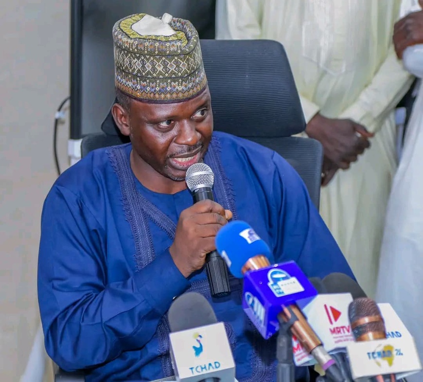 Tchad : Au ministère des Mines, Oumar Djimé Moussa passe le flambeau après 8 mois de réformes ambitieuses Tchad : Au ministère des Mines, Oumar Djimé Moussa passe le flambeau après 8 mois de réformes ambitieuses