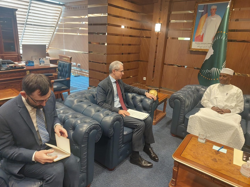 Tchad : l’ambassadeur de l’UE reçu par le ministre des Affaires étrangères Tchad : l’ambassadeur de l’UE reçu par le ministre des Affaires étrangères