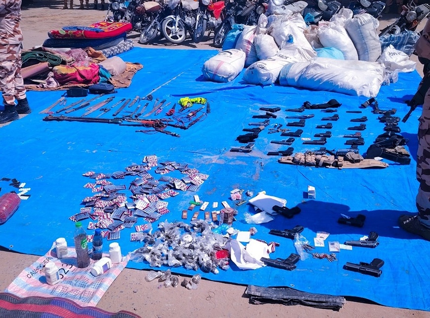 Tchad : plus de 50 malfrats et un arsenal saisis à N’Djamena Tchad : plus de 50 malfrats et un arsenal saisis à N’Djamena