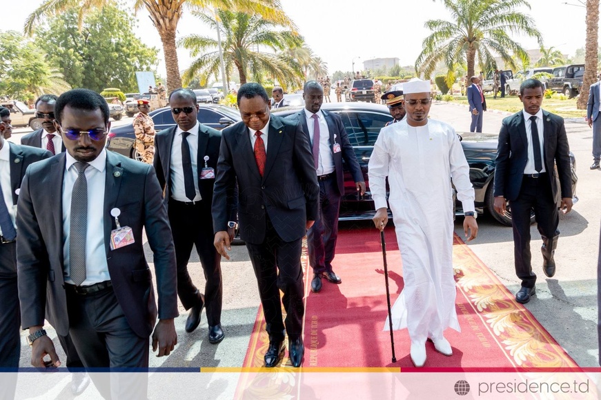 Sommet de l’Union Africaine : le chef de l’Etat tchadien est à Addis-Abeba Sommet de l’Union Africaine : le chef de l’Etat tchadien est à Addis-Abeba