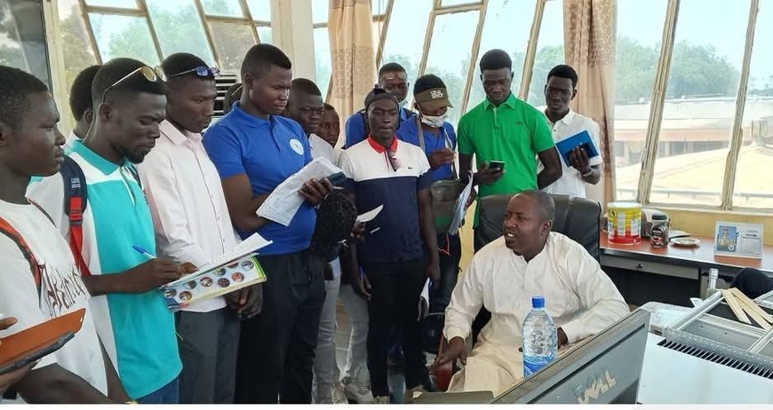 Tchad - Université de Moundou : Les étudiants en géographie découvrent l'Aéroport International de Moundou Tchad - Université de Moundou : Les étudiants en géographie découvrent l'Aéroport International de Moundou