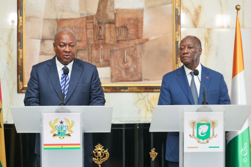 Côte d’Ivoire-Ghana : les présidents Ouattara et Mahama veulent renforcer leur coopération bilatérale Côte d’Ivoire-Ghana : les présidents Ouattara et Mahama veulent renforcer leur coopération bilatérale