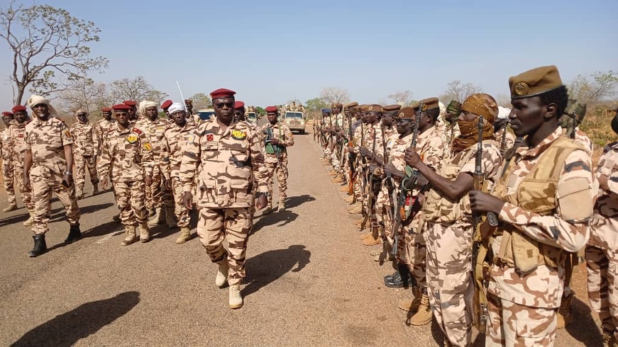 Tchad : Le CEMAT en mission auprès des forces armées du département du Lac Iro Tchad : Le CEMAT en mission auprès des forces armées du département du Lac Iro