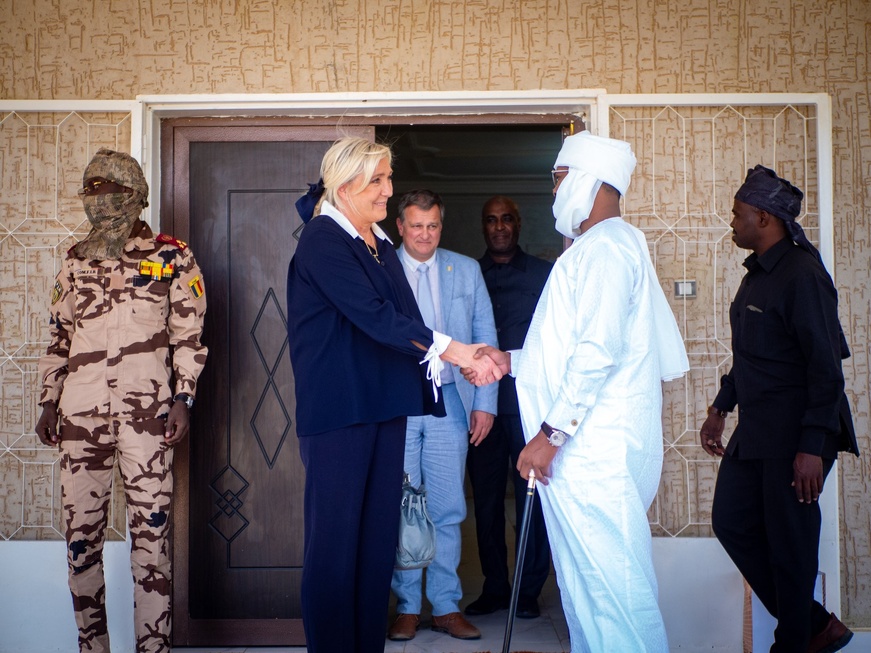Tchad : Marie Le Pen remercie le peuple tchadien pour son accueil Tchad : Marie Le Pen remercie le peuple tchadien pour son accueil