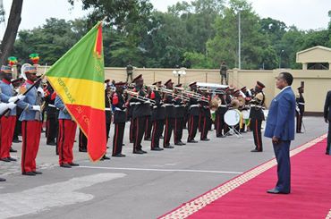 Denis Sassou N'Guesso : " En 2016, année électorale, la force publique se rangera toujours du côté de la loi et du peuple"