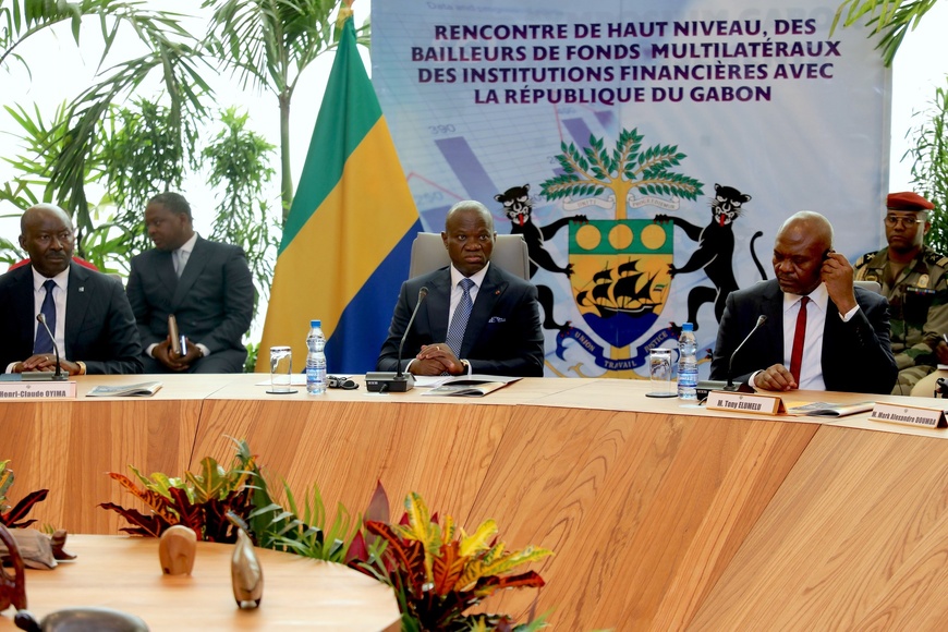 Gabon : le chef de l’État rencontre les bailleurs de fonds multilatéraux des institutions financières Gabon : le chef de l’État rencontre les bailleurs de fonds multilatéraux des institutions financières