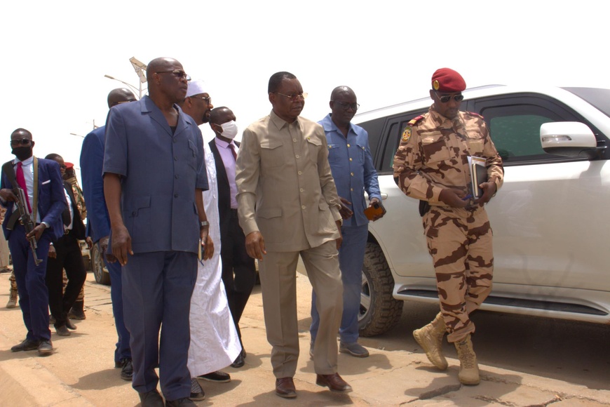 Tchad : le Premier ministre rappelle à l’ordre les agents de sécurité au poste frontière de Ngueli