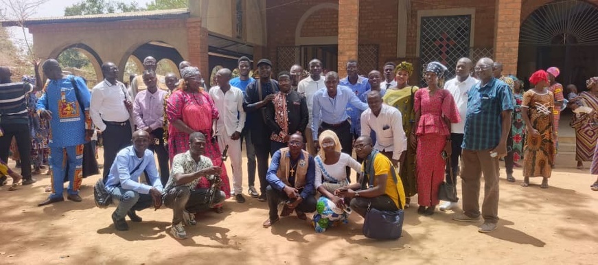 Tchad : Radio Lotiko de Sarh célèbre 24 ans d'engagement au service de la population Tchad : Radio Lotiko de Sarh célèbre 24 ans d'engagement au service de la population