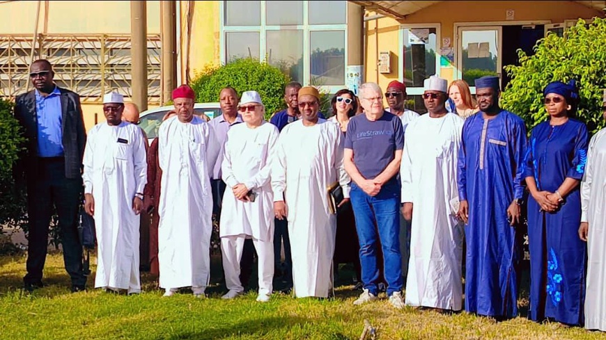 Tchad : Levée des couleurs au ministère de la Santé publique, un engagement pour la santé nationale et internationale Tchad : Levée des couleurs au ministère de la Santé publique, un engagement pour la santé nationale et internationale