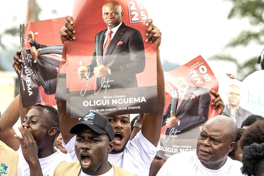Gabon : Présidentielle 2025 (Vidéo) - Le candidat Clotaire Brice enflamme la toile avec une danse inspirée de Michael Jackson
