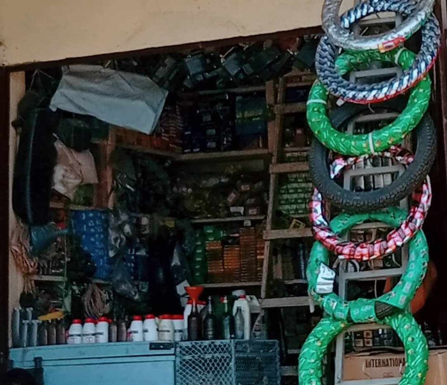 Tchad : les pièces détachées de contrefaçon grèvent le budget des motocyclistes Tchad : les pièces détachées de contrefaçon grèvent le budget des motocyclistes