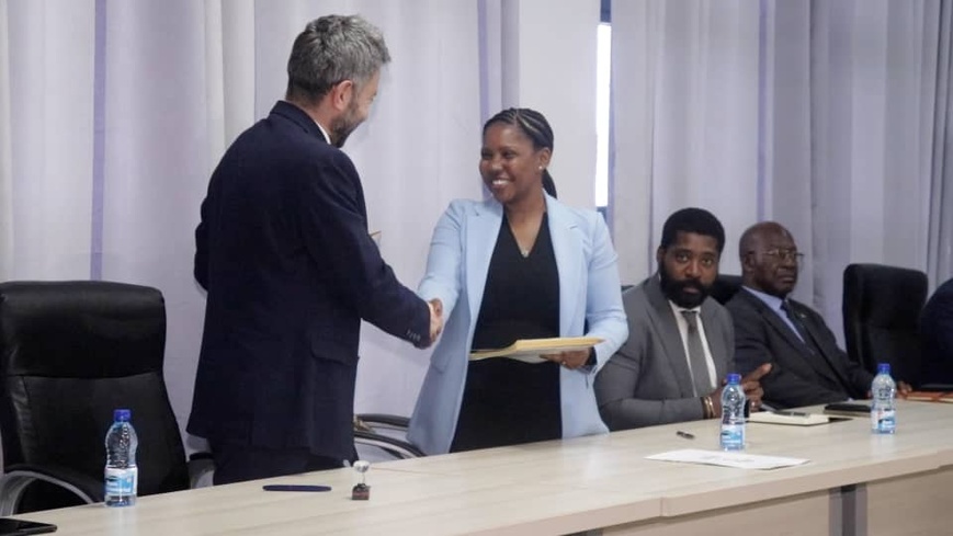 Guinée équatoriale : la société mixte Alport Gest est constituée pour la gestion portuaire Guinée équatoriale : la société mixte Alport Gest est constituée pour la gestion portuaire