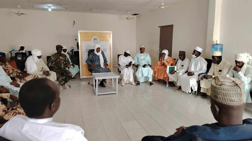 Tchad : le délégué général du gouvernement auprès du Kanem poursuit sa visite d'inspection Tchad : le délégué général du gouvernement auprès du Kanem poursuit sa visite d'inspection