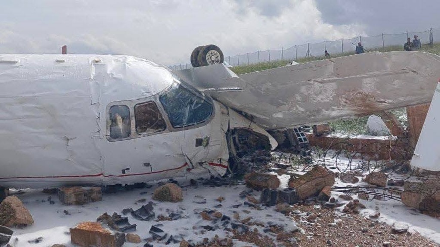 Maroc : Crash d'un avion privé à l'aéroport de Fès - Trois blessés Maroc : Crash d'un avion privé à l'aéroport de Fès - Trois blessés