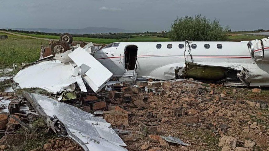 Maroc : Crash d'un avion privé à l'aéroport de Fès - Trois blessés Maroc : Crash d'un avion privé à l'aéroport de Fès - Trois blessés