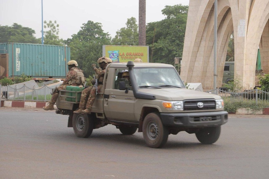 Mali : Les FAMa neutralisent plusieurs terroristes, dont trois chefs locaux de premier plan Mali : Les FAMa neutralisent plusieurs terroristes, dont trois chefs locaux de premier plan
