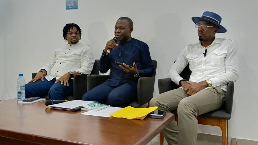 Cameroun : Le journaliste Paul Joel Kamtchang publie un livre essentiel sur la désinformation en Afrique Centrale