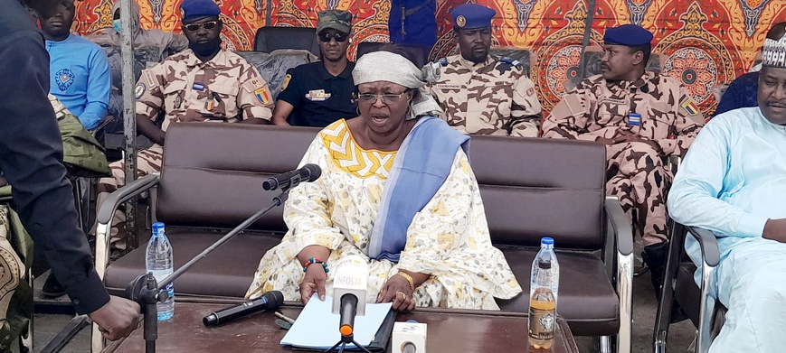 Tchad : La Déléguée Générale du Gouvernement sensibilise les responsables du 7ème arrondissement de N'Djaména sur la sécurité Tchad : La Déléguée Générale du Gouvernement sensibilise les responsables du 7ème arrondissement de N'Djaména sur la sécurité