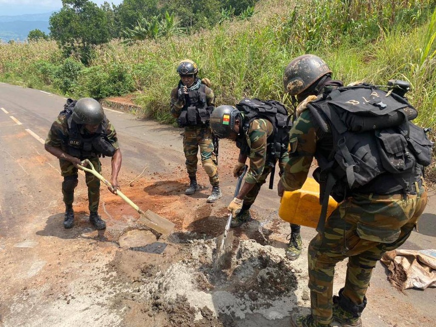 Cameroun : Le BIR réhabilite l'axe routier stratégique Manfé – Ekok Cameroun : Le BIR réhabilite l'axe routier stratégique Manfé – Ekok