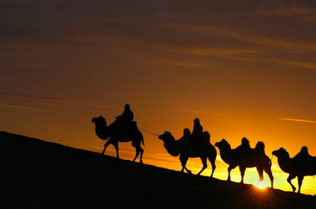 Chine-Moyen-Orient : un récit des grandes réalisations de la Route de la Soie Chine-Moyen-Orient : un récit des grandes réalisations de la Route de la Soie