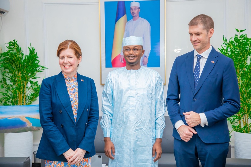 Tchad : La Ministre Britannique du Développement International rencontre le Ministre Tchadien de l'Environnement Tchad : La Ministre Britannique du Développement International rencontre le Ministre Tchadien de l'Environnement