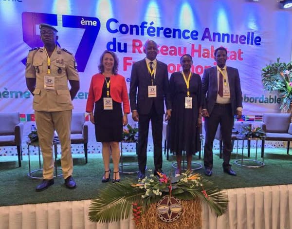 Tchad/Gabon : Le MATUH Tchadien s'investit dans la promotion du logement abordable à Libreville Tchad/Gabon : Le MATUH Tchadien s'investit dans la promotion du logement abordable à Libreville