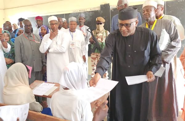 Tchad : Lancement national du Brevet de l'Enseignement Fondamental 2025 Tchad : Lancement national du Brevet de l'Enseignement Fondamental 2025