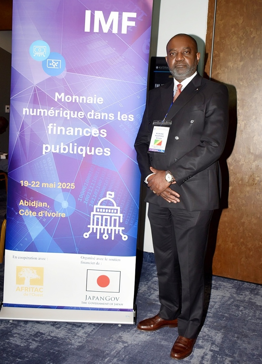 L'expert Congolais, Elenga Ngaporo Okina L'expert Congolais, Elenga Ngaporo Okina