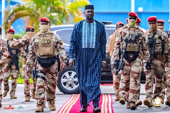 Guinée : Conseil des Ministres sous la présidence du Général Mamadi Doumbouya Guinée : Conseil des Ministres sous la présidence du Général Mamadi Doumbouya