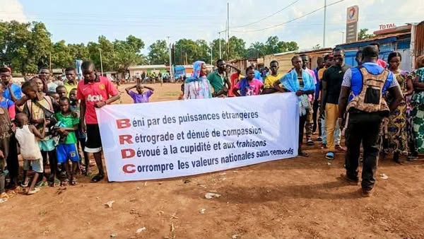RCA - Bangui : Le meeting du BRDC empêché par les partisans du MCU, l'opposition dénonce une "dérive autocratique" RCA - Bangui : Le meeting du BRDC empêché par les partisans du MCU, l'opposition dénonce une "dérive autocratique"