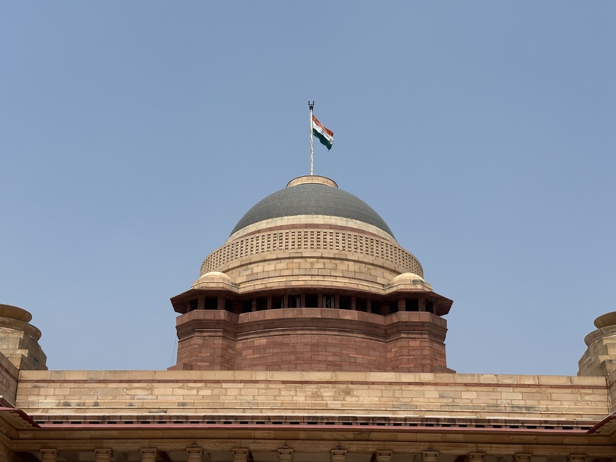 Immersion au cœur du Rashtrapati Bhavan : une visite au sommet de l’élégance institutionnelle indienne