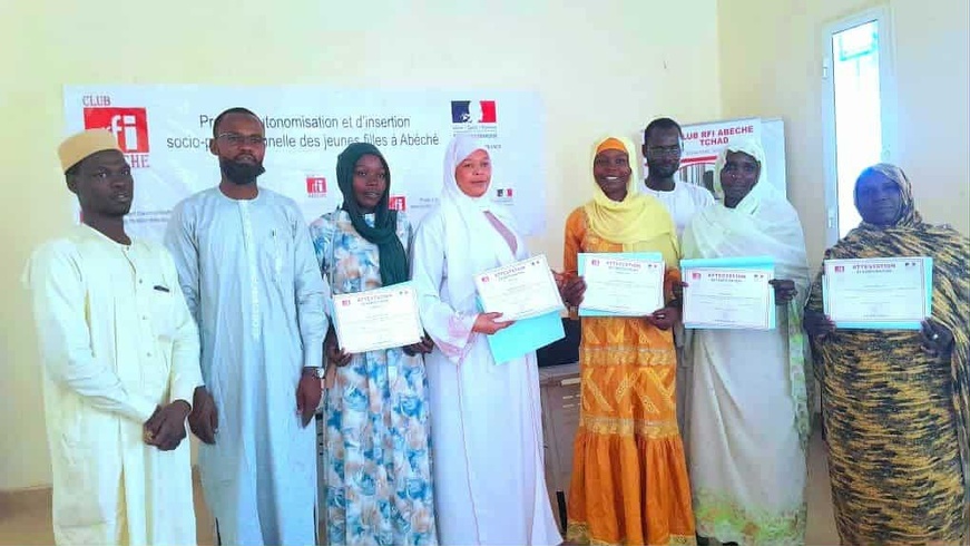 Tchad : à Abéché, des attestations de formation aux filles bénéficiaires du projet Lafaytna Tchad : à Abéché, des attestations de formation aux filles bénéficiaires du projet Lafaytna