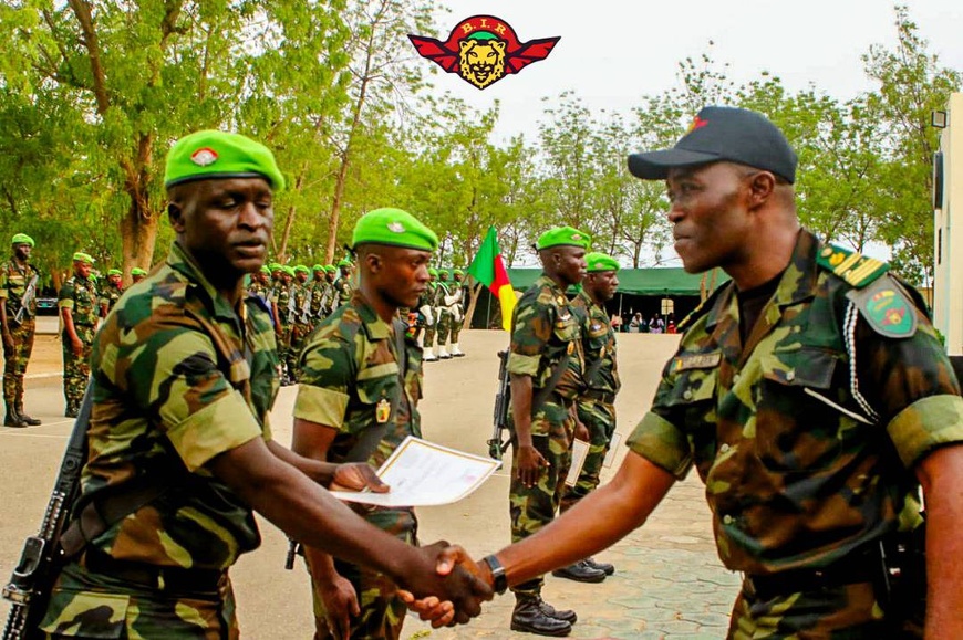 Maroua : Le BIR clôture sa formation commando, des sous-officiers aguerris pour la défense du Cameroun Maroua : Le BIR clôture sa formation commando, des sous-officiers aguerris pour la défense du Cameroun