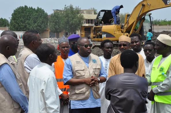 N'Djamena : Des citoyens de Chadar Talata s'organisent contre les inondations N'Djamena : Des citoyens de Chadar Talata s'organisent contre les inondations