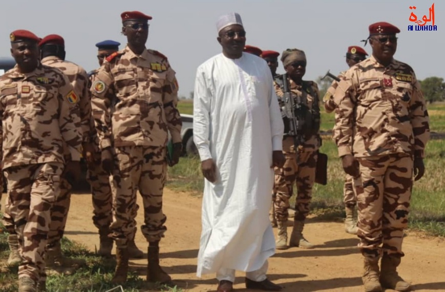 Tchad : le CEMGA évalue le projet pilote de culture de riz en contre-saison de l’OGEMIP au ​Mayo-Kebbi Est
